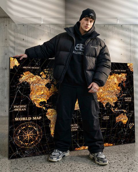 Современная картина карта мира с контурами материков и компасом - &laquo;Golden World Map&raquo; - 30х40 см