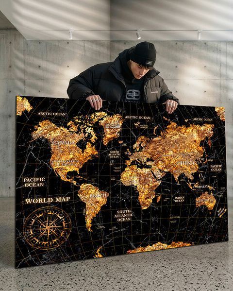 Современная картина карта мира с контурами материков и компасом - &laquo;Golden World Map&raquo; - 30х40 см