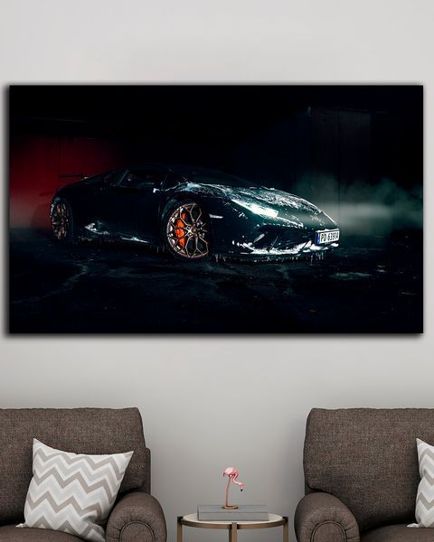 Декор для офиса с изображением суперкара Lamborghini.