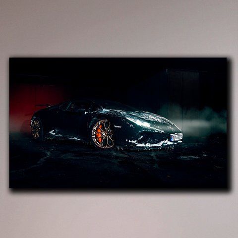 Сучасний декор із зображенням Lamborghini.